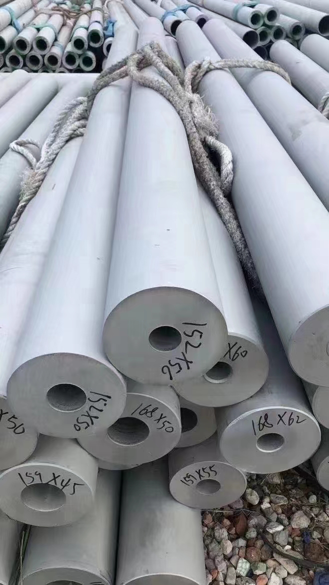 STAINLESS STEEL SEAMLESS PIPE ASTM A312 TP321