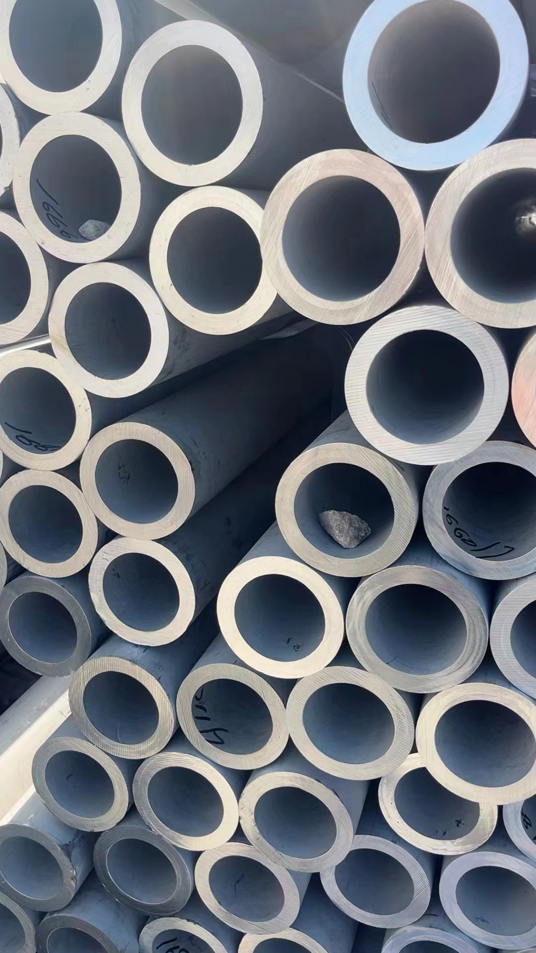 STAINLESS STEEL SEAMLESS PIPE ASTM A312 TP316L