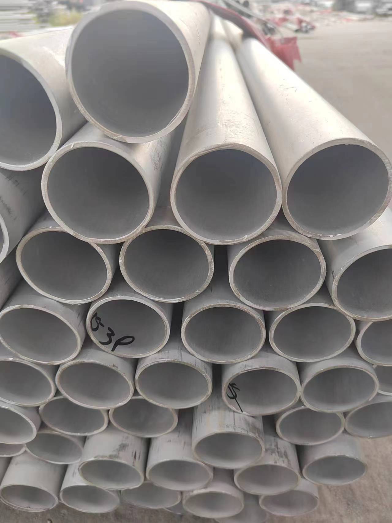 STAINLESS STEEL PIPE 304 