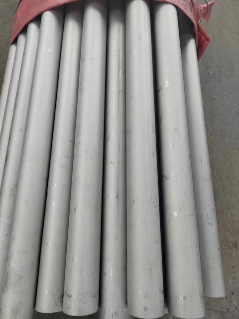 STAINLESS STEEL SEAMLESS PIPE ASTM A312 TP304L 