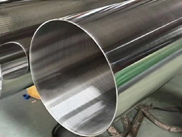 Manufacturing process of stainless steel coils